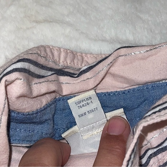 St. John’s Bay Button Down Shirt - Picture 5 of 9